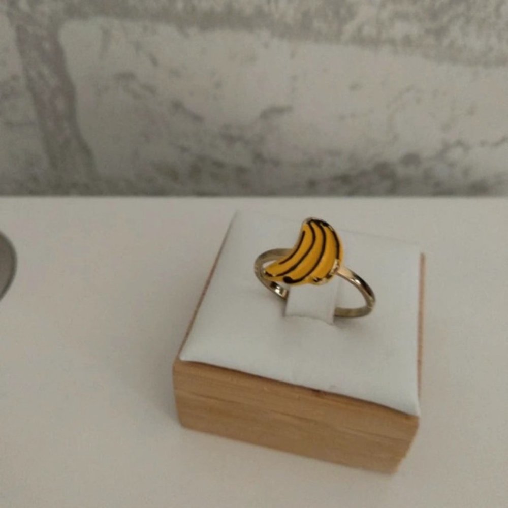 banana ring